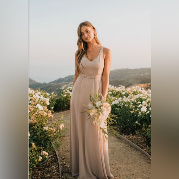 Show Me Your MuMu Dresses & Skirts - Show Me Your MuMu Jenn Maxi Dress NWT